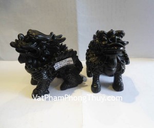 ky lan hac nga r0451 300x250 Xác định và tăng cường góc may mắn bằng các biểu tượng phong thủy